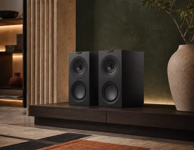 KEF Q Concerto Meta