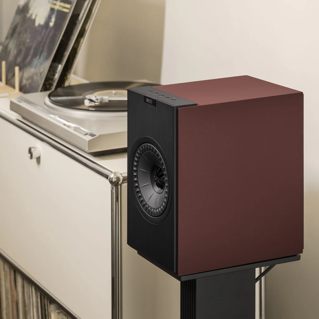 KEF Coda W
